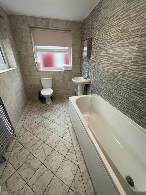 Two Bedroom House Free Parking 리버풀 외부 사진